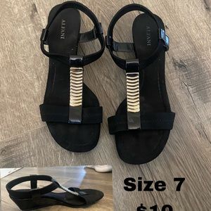 Size 7 alfani